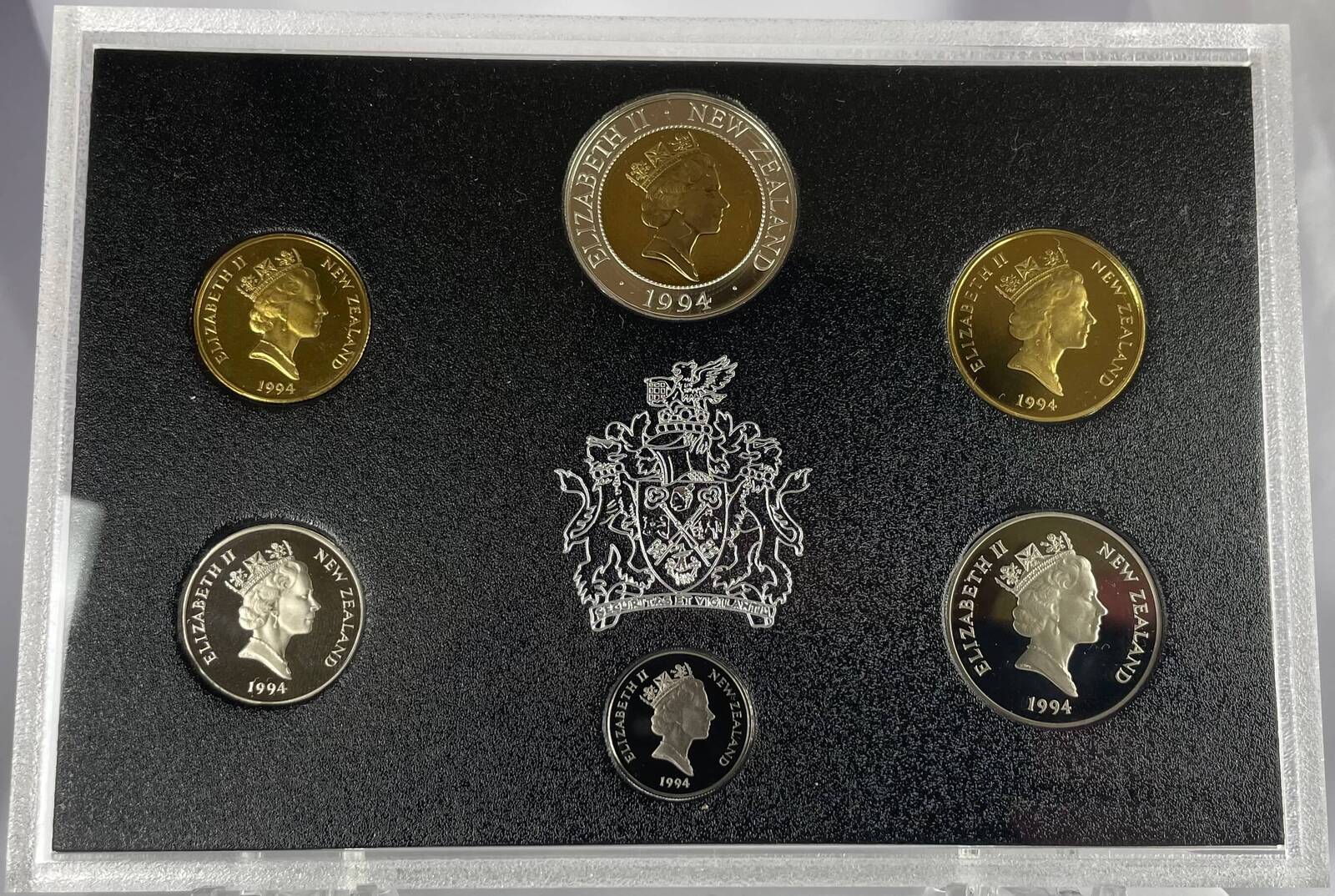 New Zealand 1994 Proof Coin Set Bimetal Endeavour product image