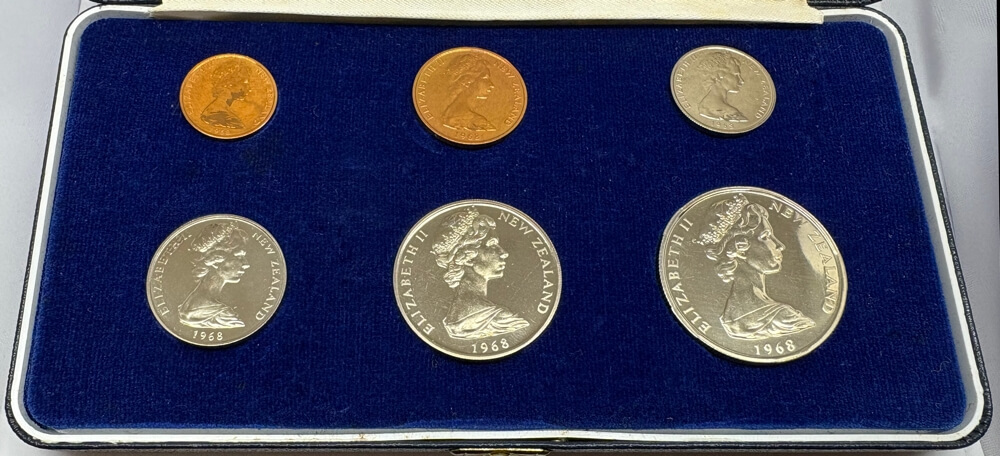 New Zealand 1968 Polished Specimen Coin Set in Blue case product image