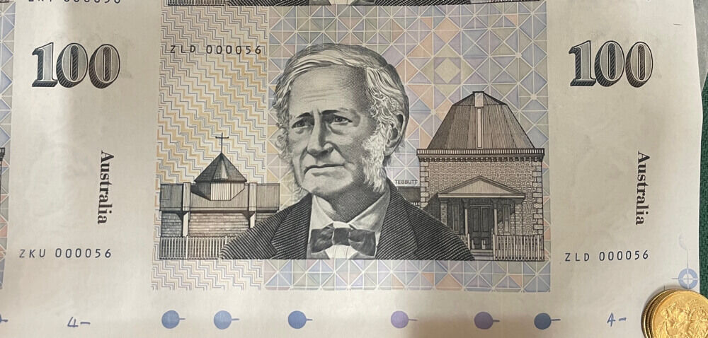 1995 100 Dollar Uncut Sheet of 32 Paper Notes product image