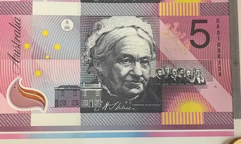 2001 5 Dollar Uncut 1/2 Sheet of 20 Notes Federation MacFarlane Evans product image