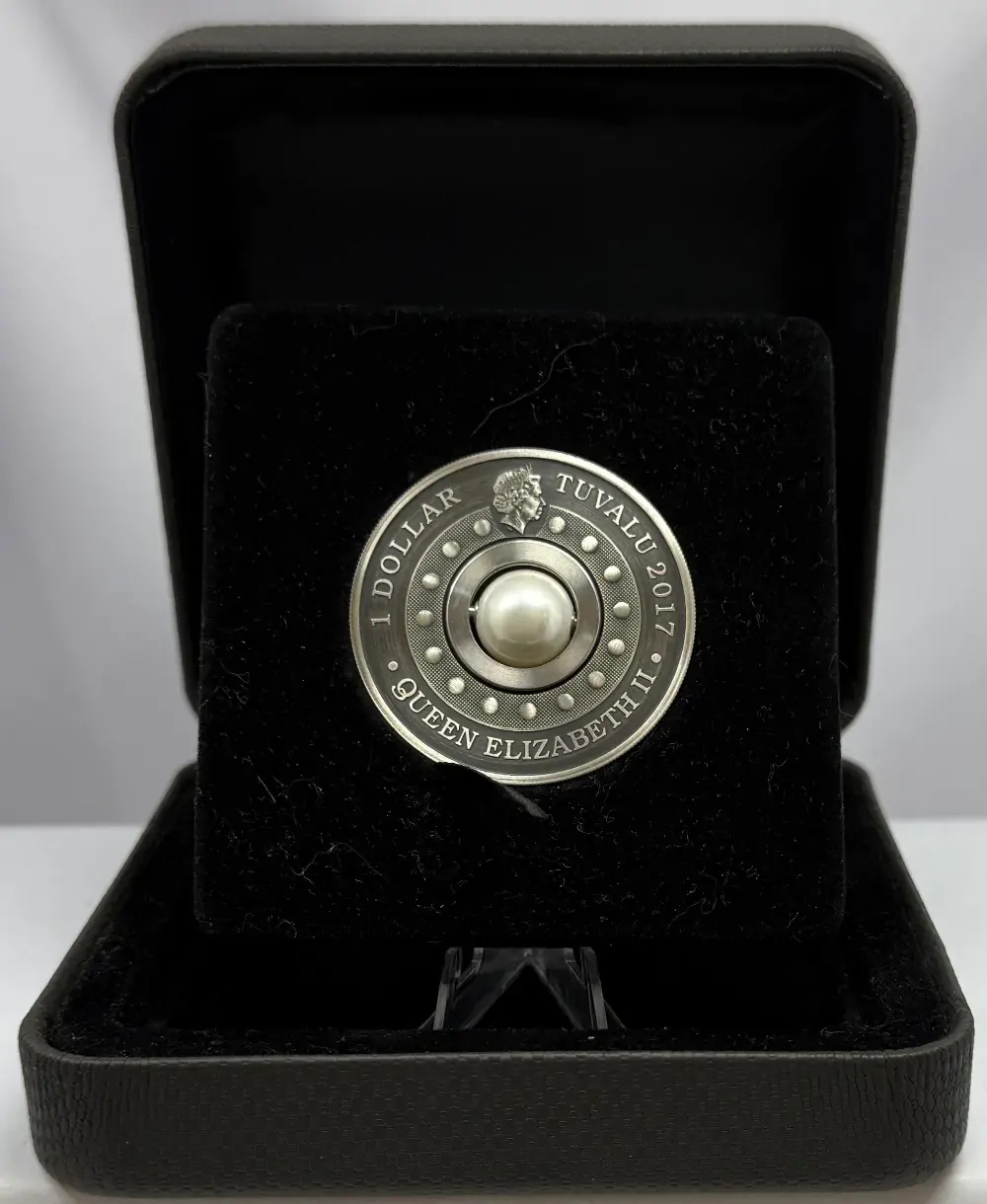 Tuvalu 2017 1 Ounce Silver Antiqued Coin Dragon and Pearl product image