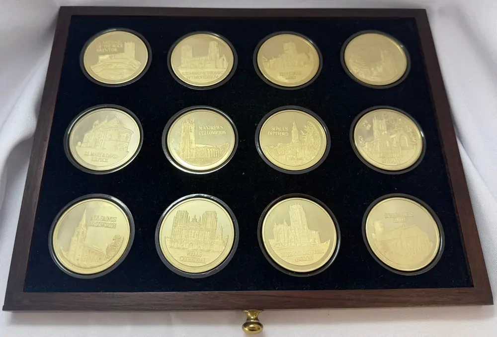 Birmingham Mint 1974 - 1977 Silver 36 Medal Collection The Beauty of Britain's Churches 43.3581ozt product image