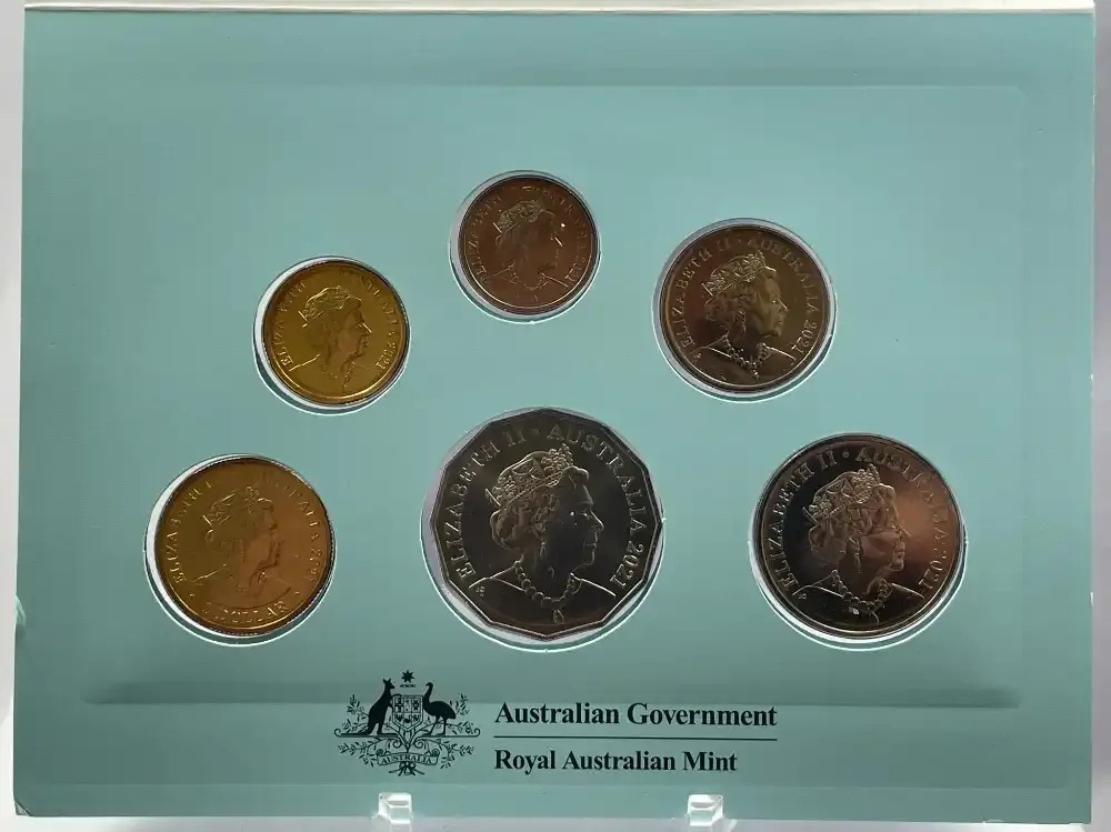 2021 Uncirculated Mint Coin Set Heroes of the Sky - Legends Edition product image