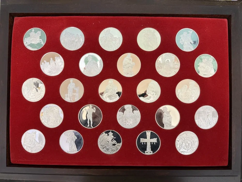 Franklin Mint 1976 Incomplete Silver Medal Collection The Art Treasures of the Vatican product image