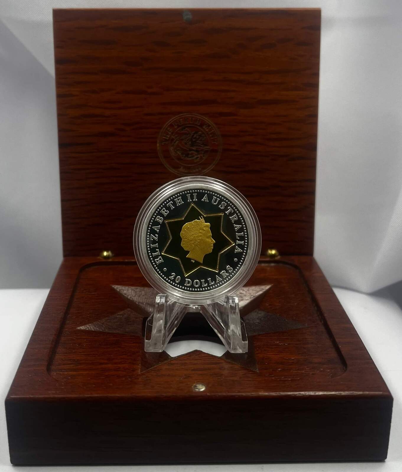 2001 Gold Bimetal Twenty Dollar Proof Coin Centenary Of Federation product image