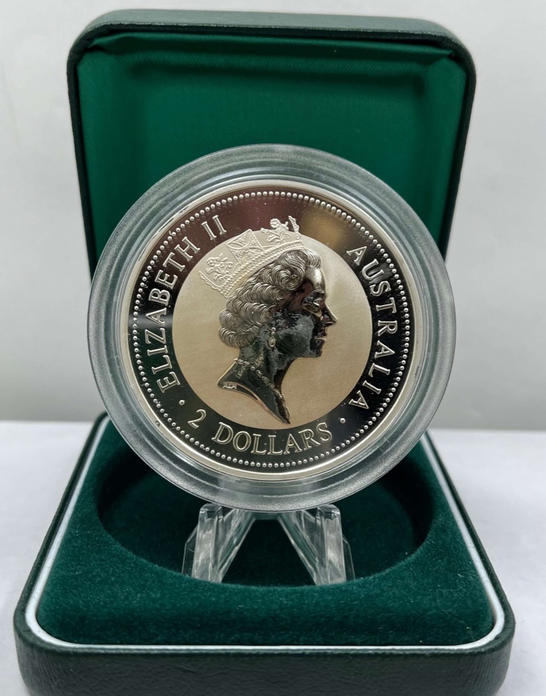 1995 Silver 2 Ounce Coin Kookaburra 40 Hour Famine Appeal Privy product image