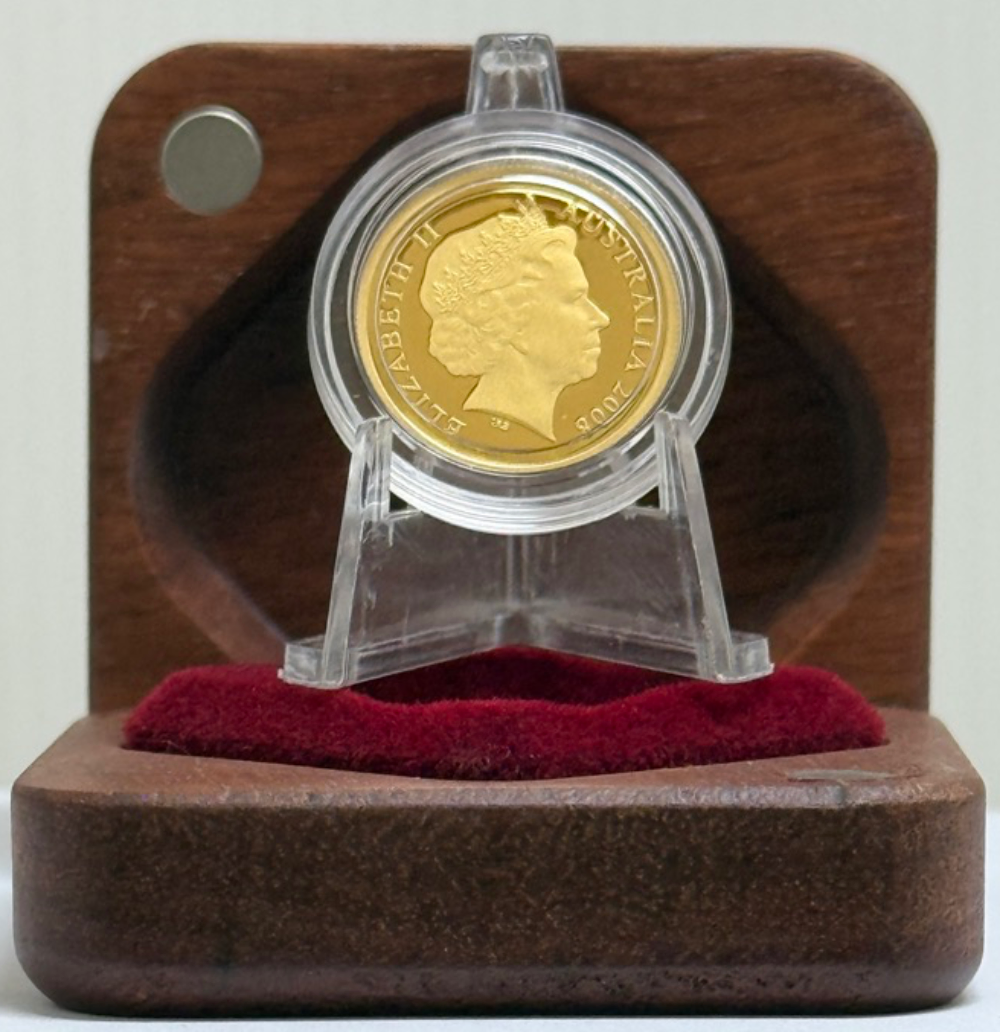 2008 Ten Dollar Gold Proof Coin Kangaroo Reg Mombassa product image