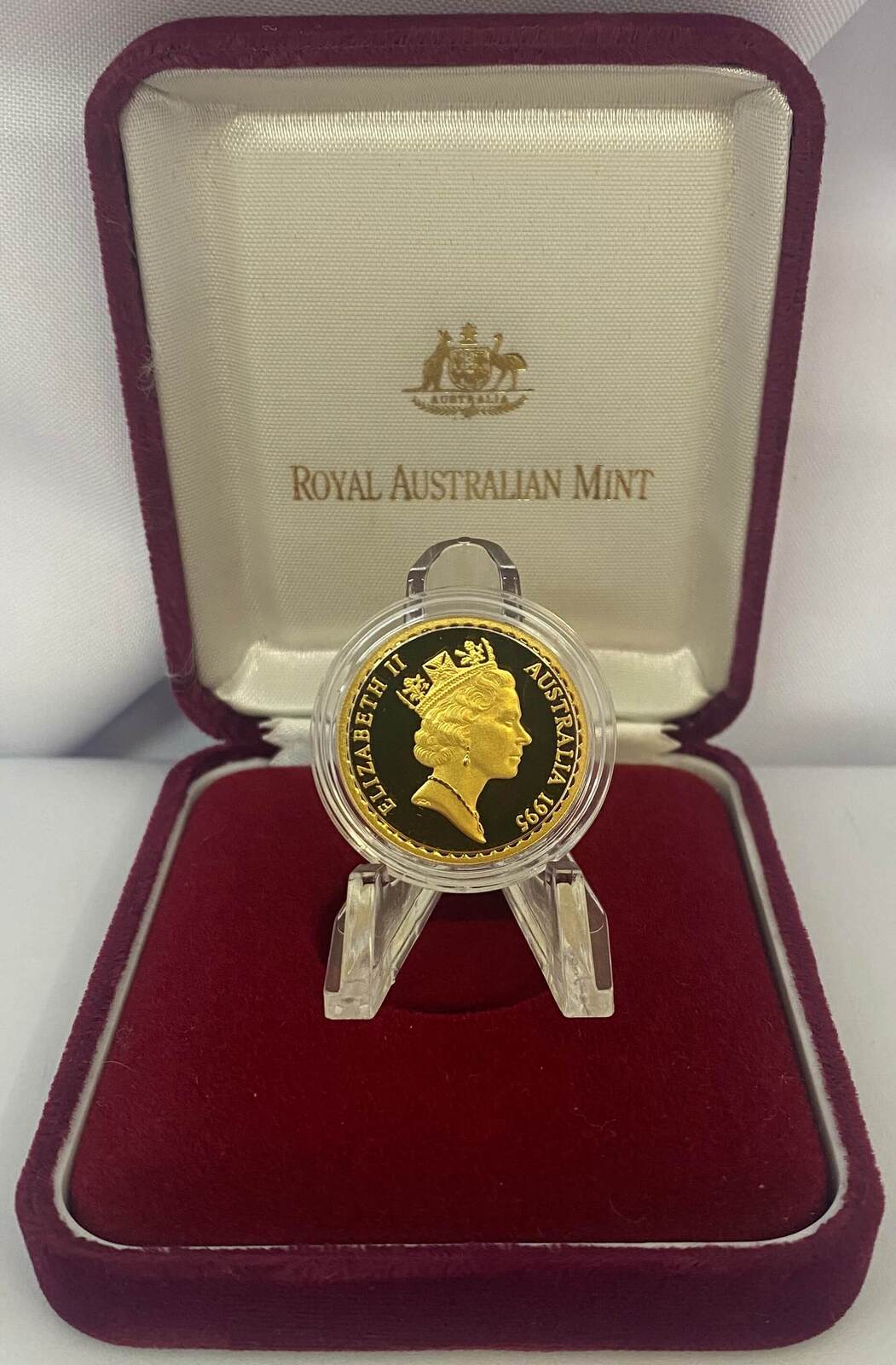 1995 Gold 100 Dollar Proof Coin - Floral Emblems Waratah product image