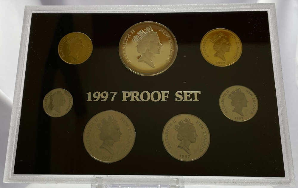 New Zealand 1997 Proof Coin Set - Saddleback (Tieke) product image