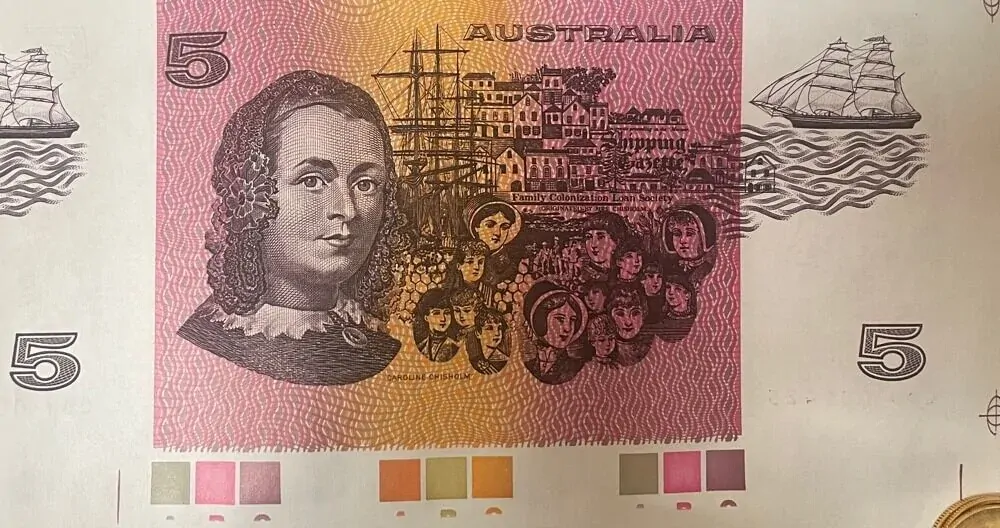 1990 5 Dollar Uncut Sheet of 40 Paper Notes Fraser Higgins product image