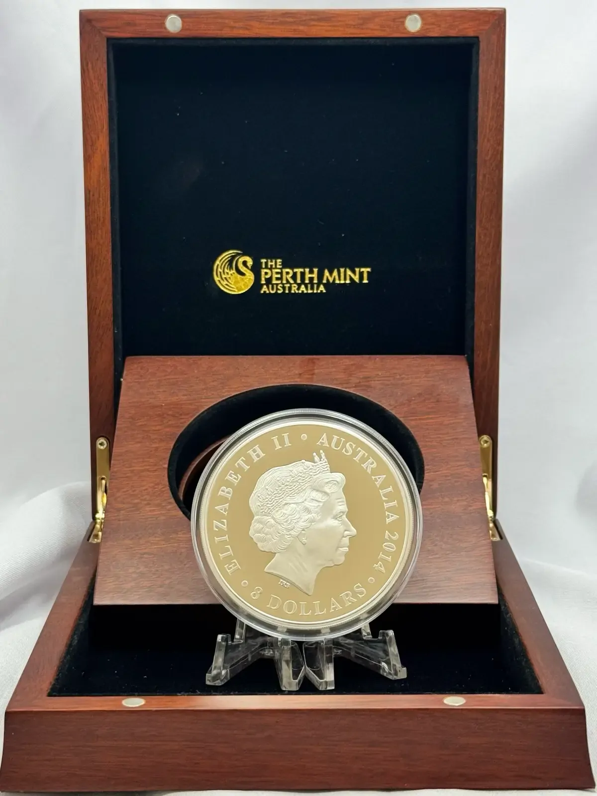 2014 Silver 5oz Proof Coin Land Down Under Great Barrier Reef product image