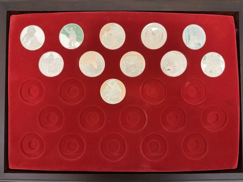 Franklin Mint 1976 Incomplete Silver Medal Collection The Art Treasures of the Vatican product image