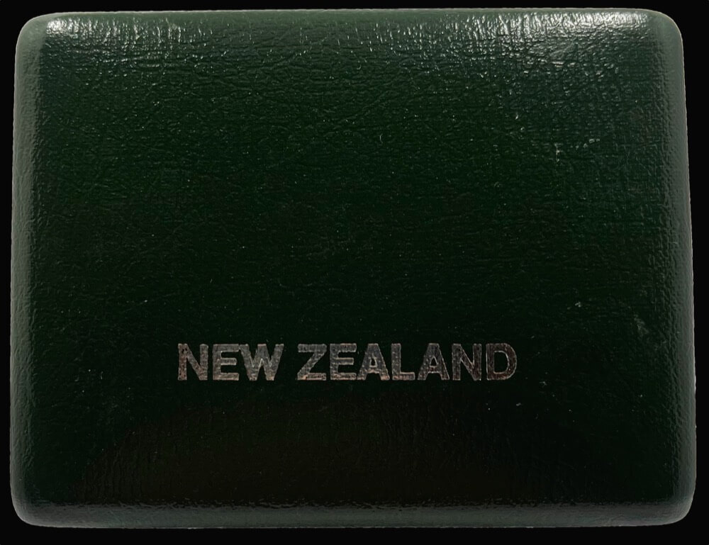 New Zealand 1980 One Dollar Silver Proof Coin - Fantail product image
