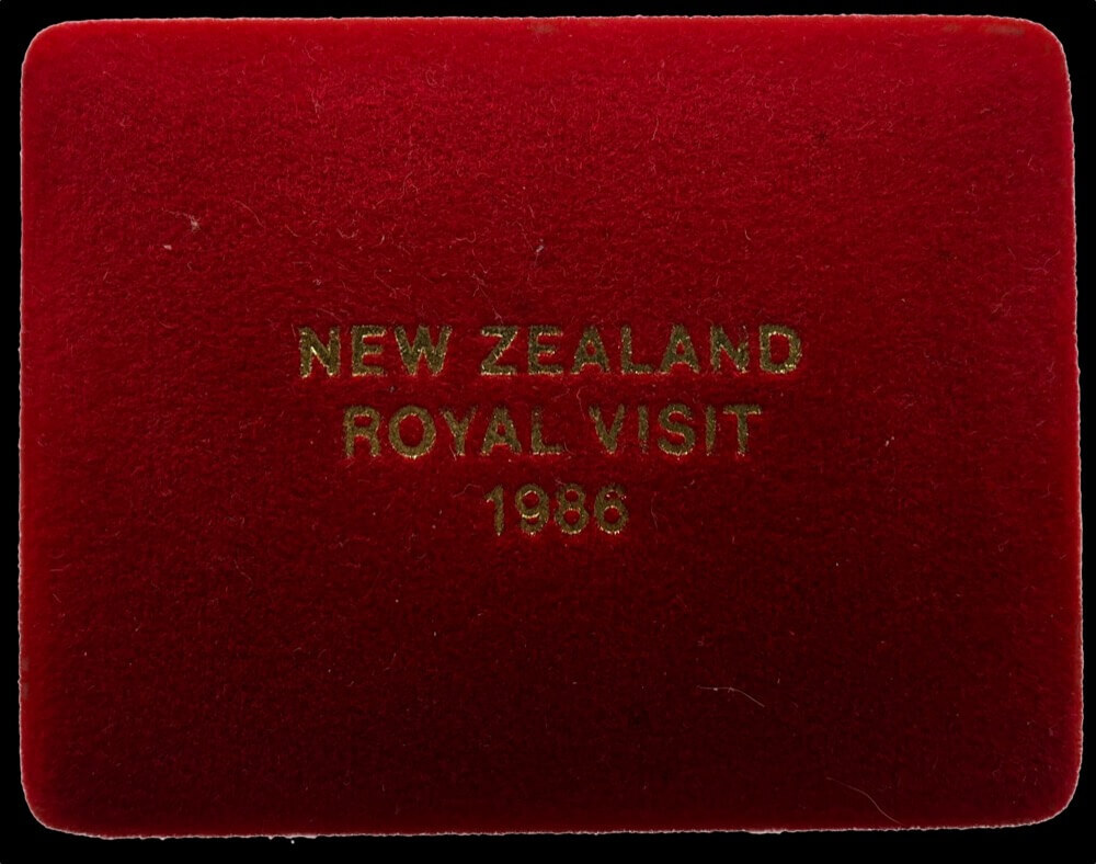 New Zealand 1986 One Dollar Silver Proof Coin - Royal Visit product image