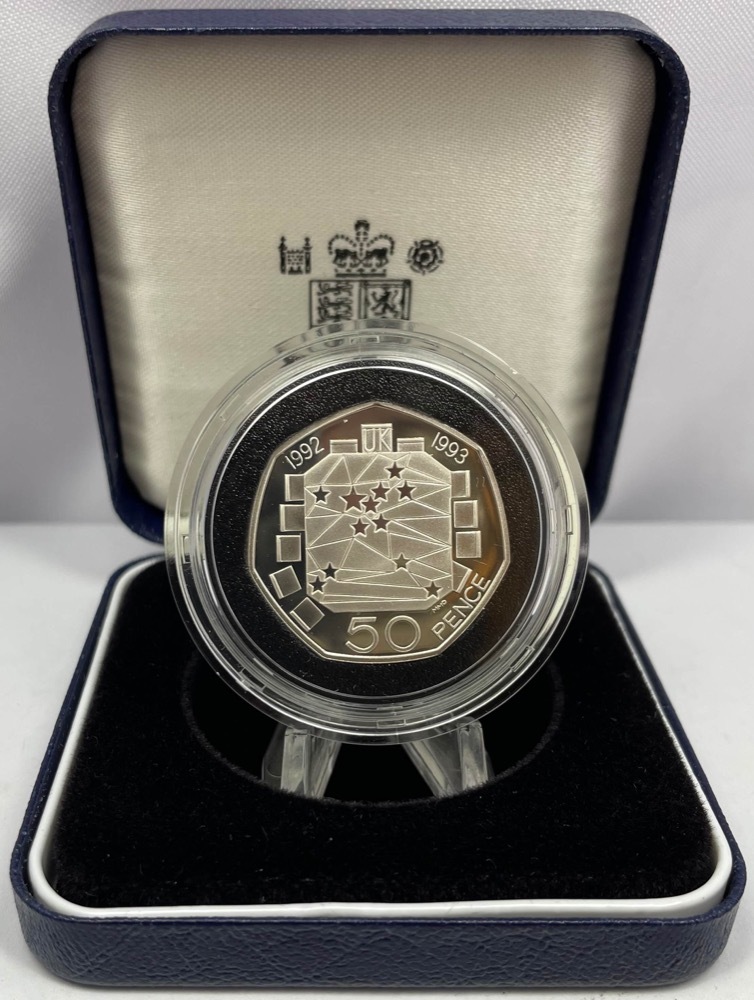 1992-1993 United Kingdom Silver Proof 50 Pence Coin product image