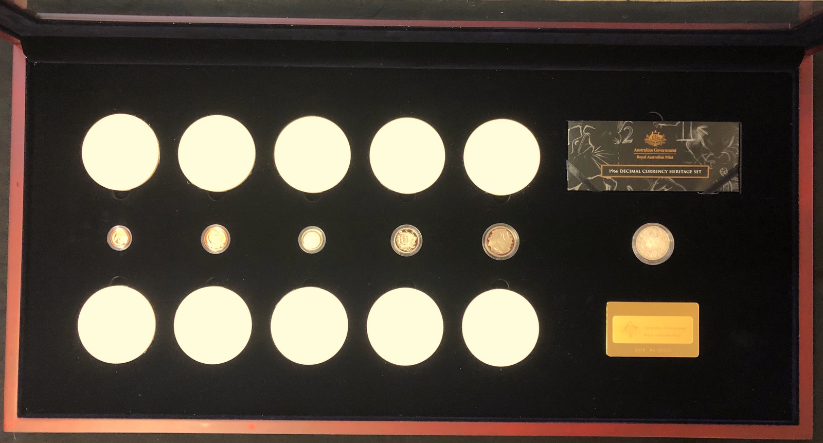 2010 Decimal Currency Heritage Set product image