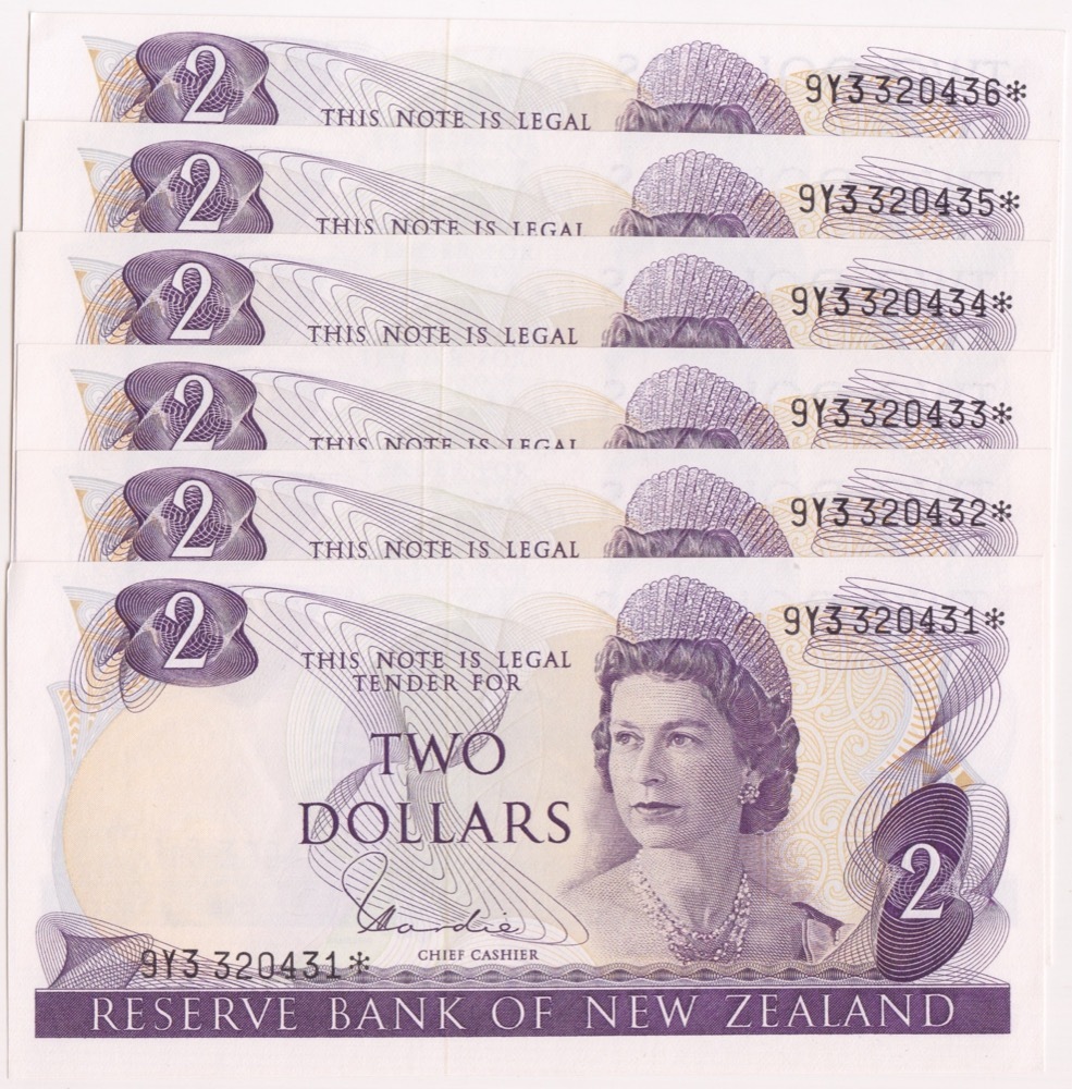 New Zealand 1977 - 1981 2 Dollar Star Note Consecutive Run of 6 Hardie Pick# 164d (9Y3) Uncirculated product image