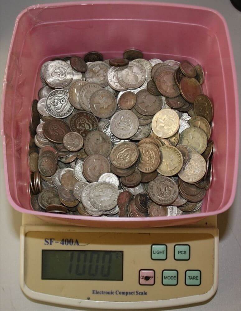 1kg Kilo Bag of Mixed Post 1946 (50% Pure) Australian Silver Coins ASW=0.50kg product image