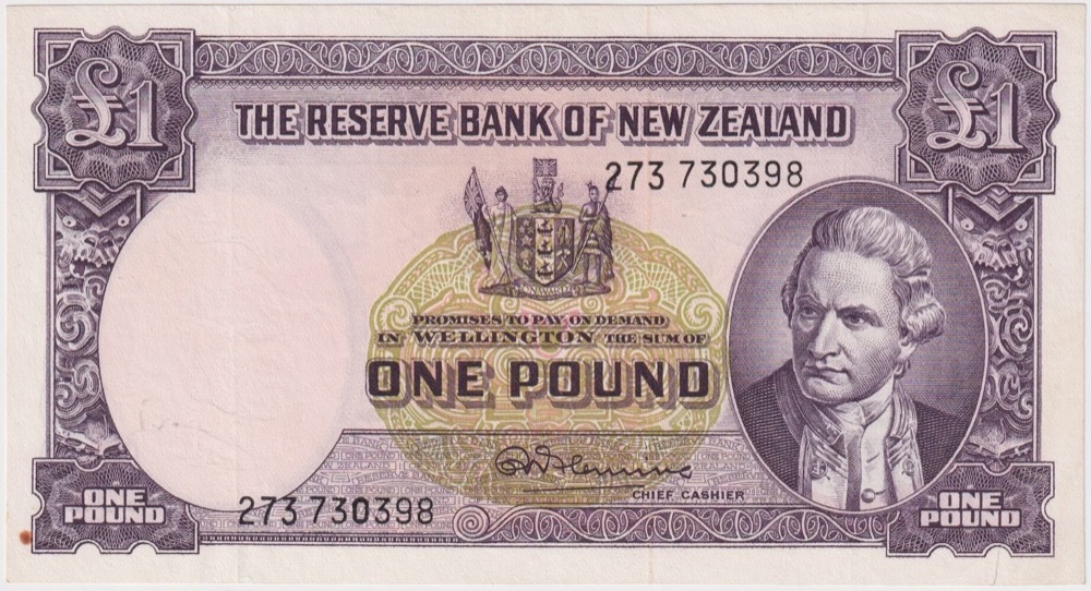 New Zealand 1956 P#159d One Pound Fleming (With Thread) Extremely Fine product image