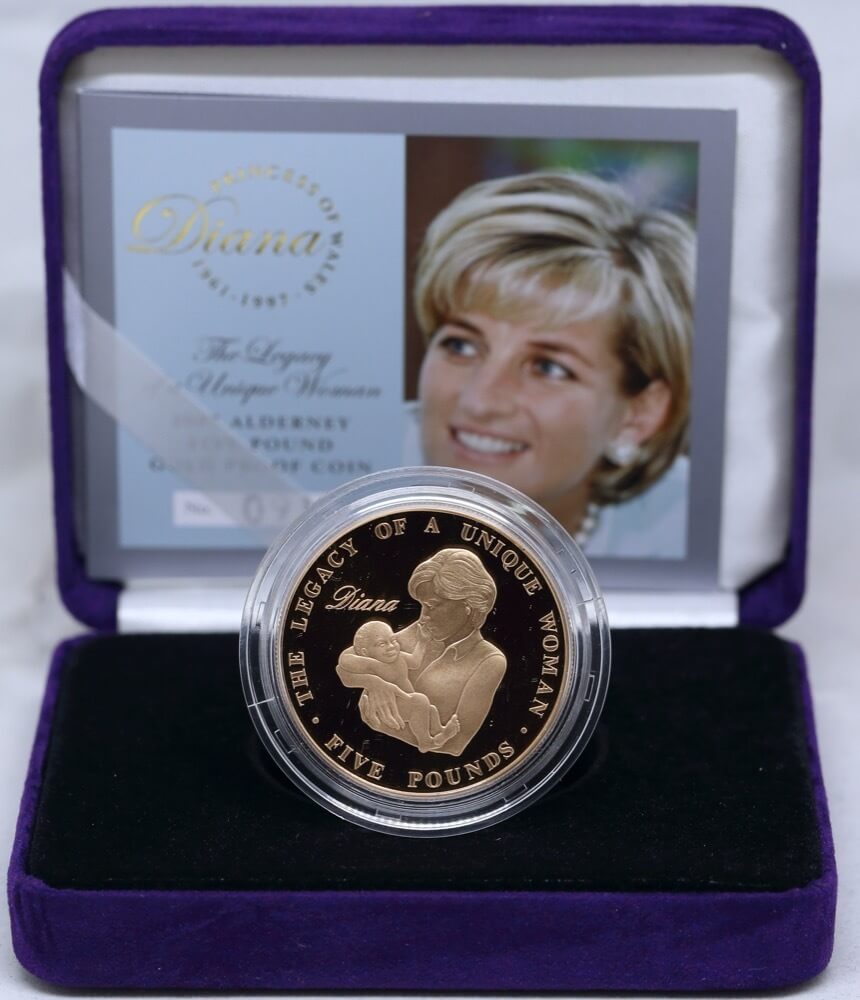 Alderney 2007 Gold 5 Pounds Princess Diana - Legacy of a Unique Woman product image