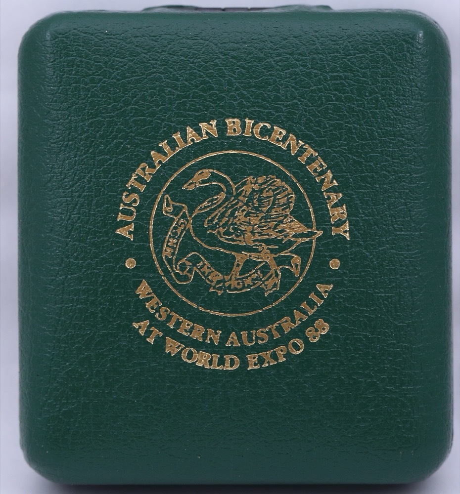 Limited Edition Perth Mint 1ozt Gold Ingot Issued at World Expo 88 in Presentation Case product image