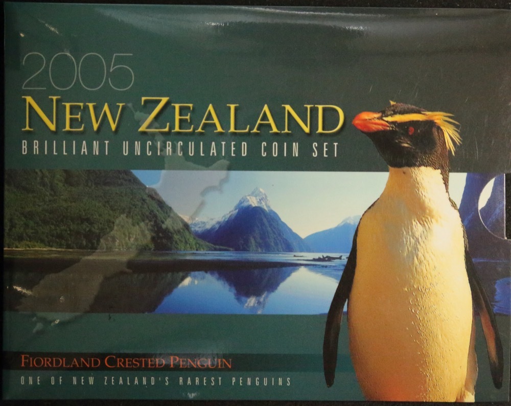 New Zealand 2005 Uncirculated Mint Coin Set Fiordland Penguin product image