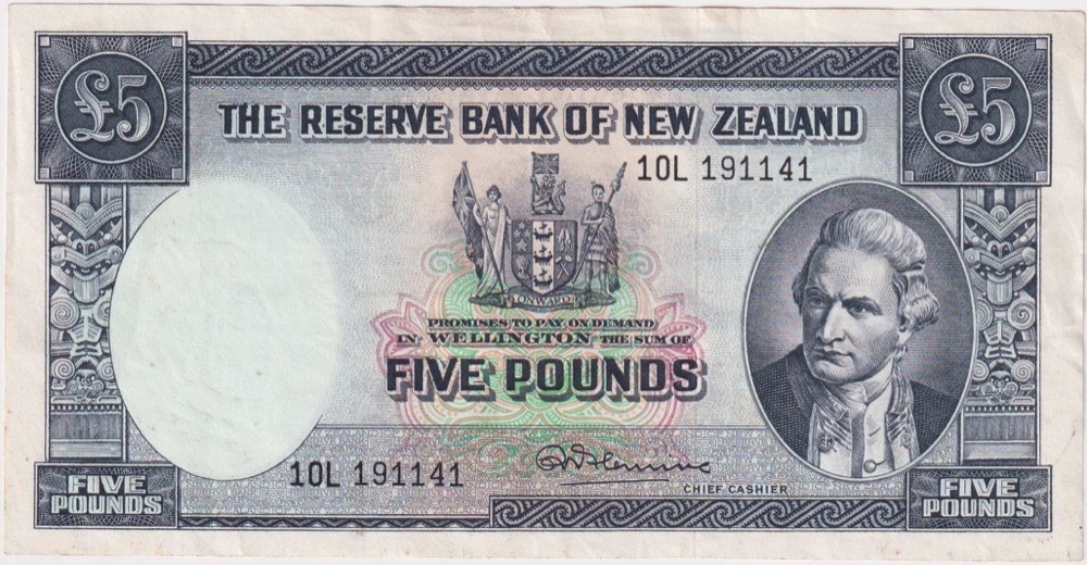 New Zealand 1956 5 Pounds P# 160d Extremely Fine product image