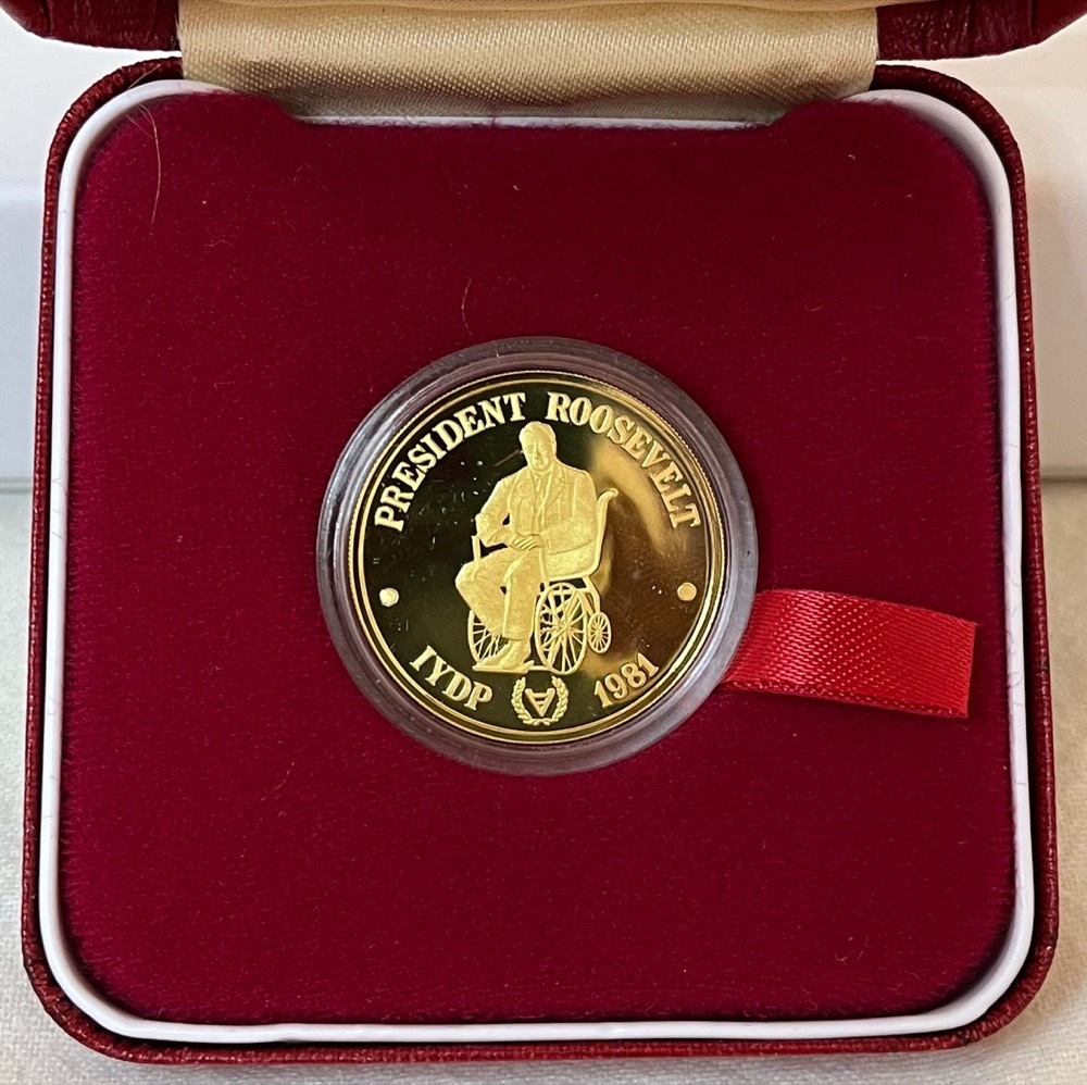 Western Samoa 1981 Gold 100 Dollar Proof Coin President Roosevelt product image
