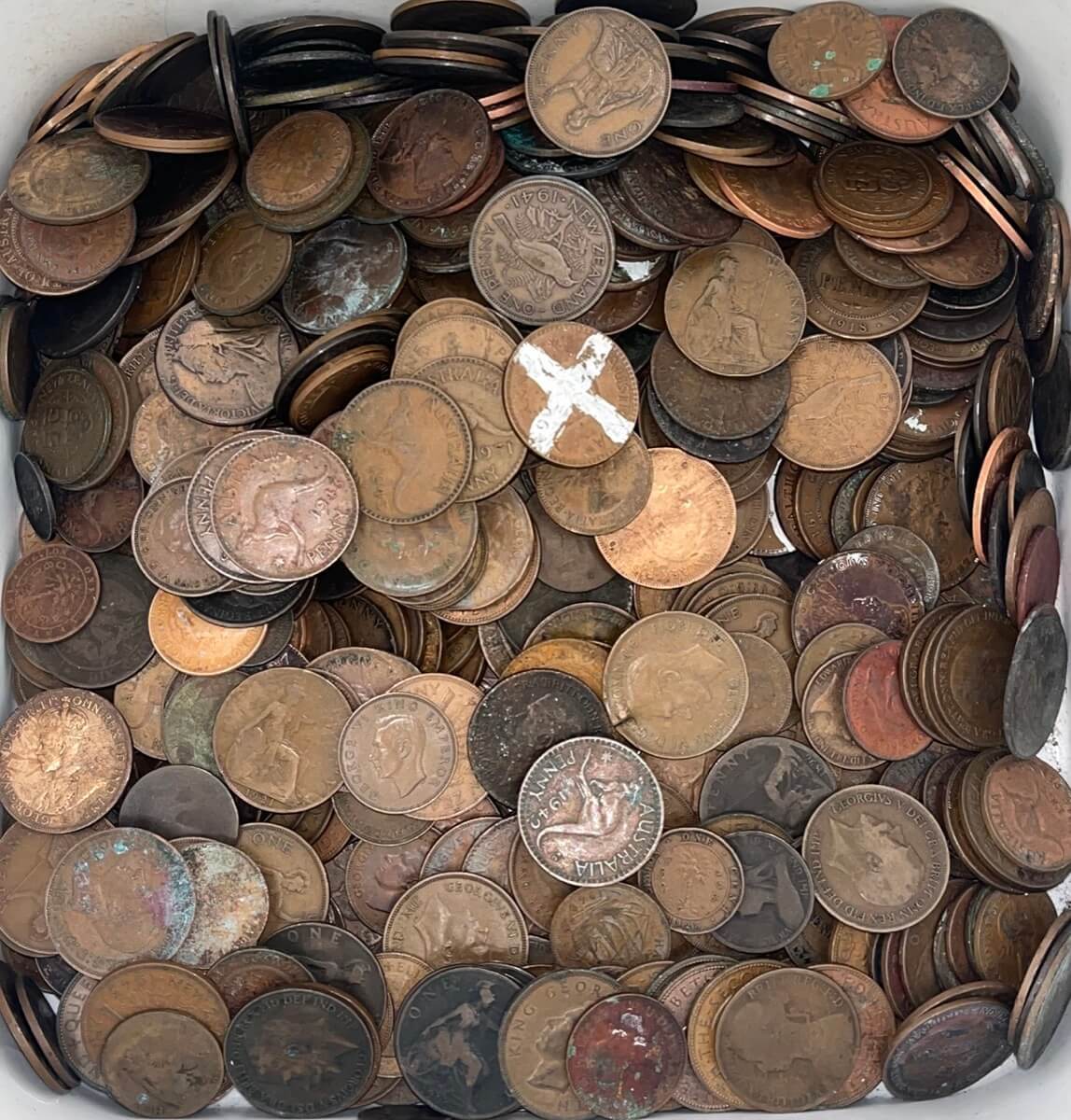 Bulk Lot of 3kg in Commonwealth Copper Coins product image