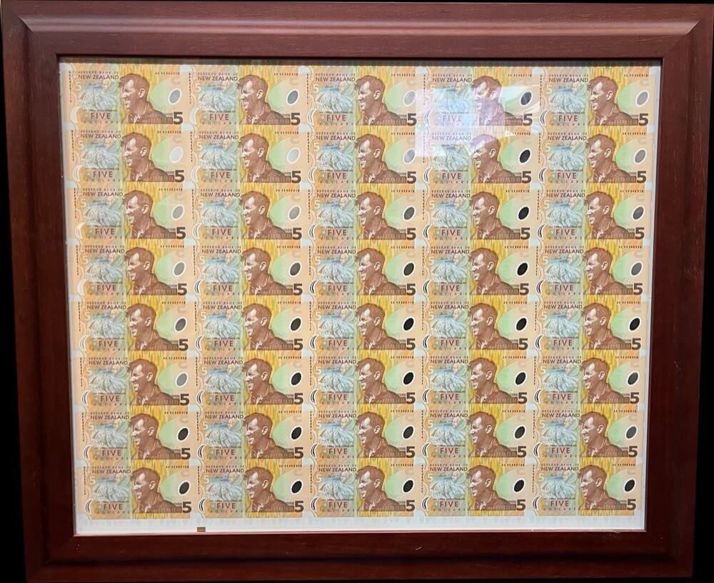 New Zealand 1999 5 Dollar Uncut Sheet of 40 Notes Edmund Hillary product image