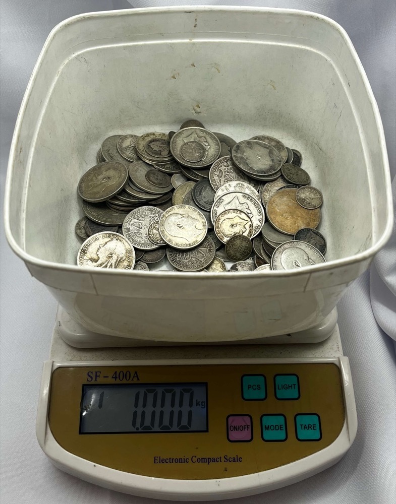 1kg Kilo Bag of Mixed British Silver Coins Pre 1920 (92.5% Pure) product image