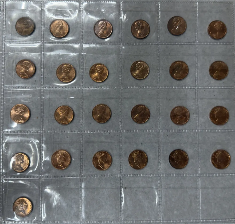 Complete  Set of Australian 1 Cent Coins 1966~1990 Uncirculated product image