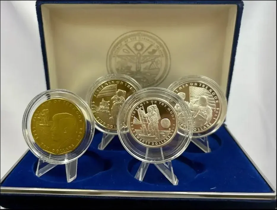 Marshall Islands 1994 Silver 4 Proof Coin Set First Men on The Moon product image
