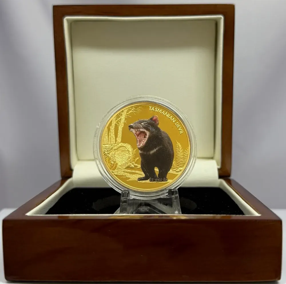 Niue 2013 Gold 100 Dollar Proof Tasmanian Devil product image