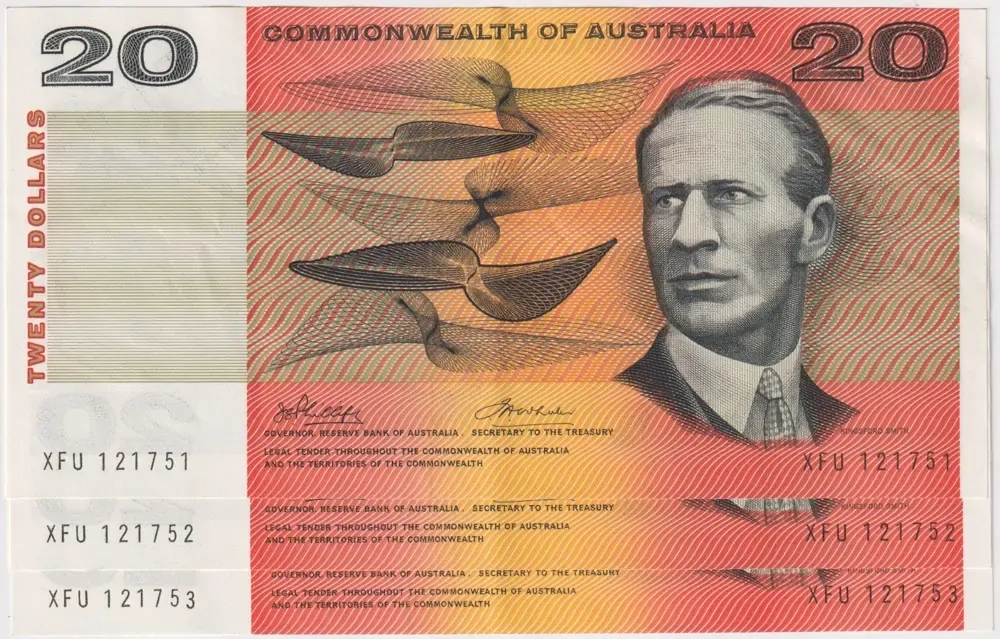 1972 $20 Note Commonwealth of Australia Consecutive Trio Phillips/Wheeler R404 Extremely Fine product image