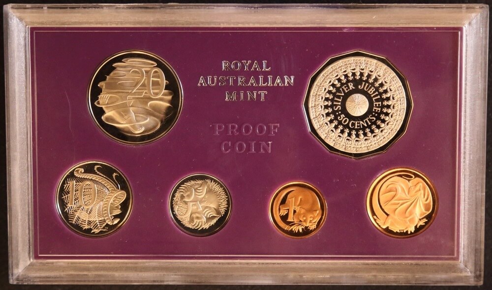 Australia 1977 Proof Coin Set Silver Jubilee With Original Foams and Certificate product image