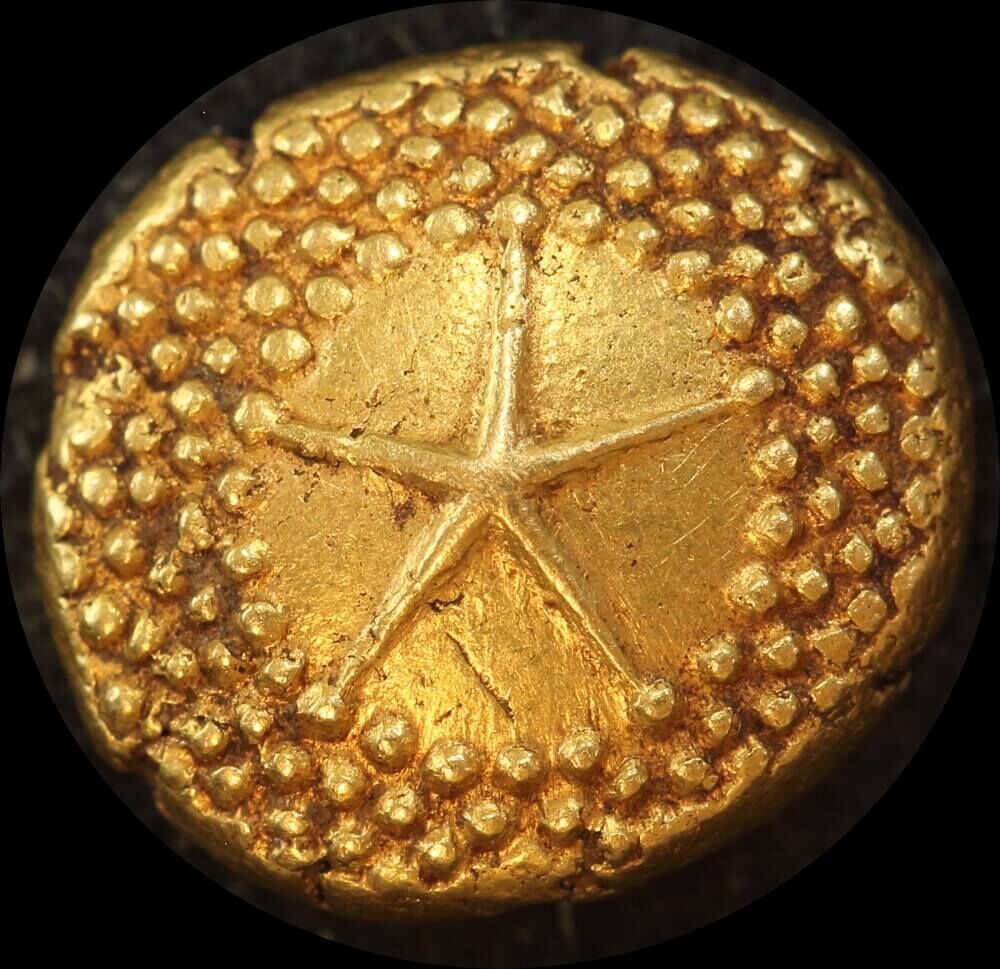 India (British EIC) Madras 1740~1807 Gold Star Pagoda KM# 303 good VF product image