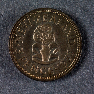 1935 Pattern Tiki Threepence