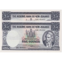 New Zealand 1956 5 Pounds Consecutive Pair Fleming Pick#160d Uncirculated