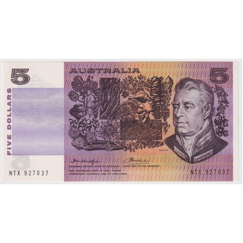 1976 $5 Note Gothic Serials Centre Thread Knight/Wheeler R206A Uncirculated