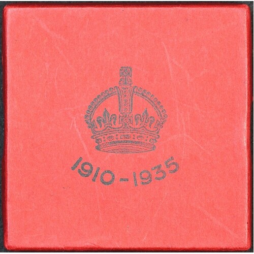 Great Britain 1935 Silver Jubilee Medallion (32mm) in Presentation Case Uncirculated