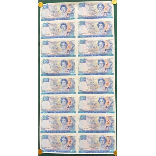 New Zealand 1990 Uncut 1/2 Sheet of 16 10 Dollar Notes Treaty of Waitangi