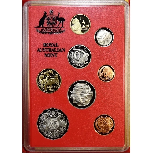 Australia 1990 Proof Coin Set Damaged Packaging