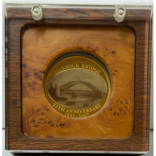 Cook Islands 2007 Gold Proof 100 Dollar / 1oz Lenticular Coin Sydney Harbour Bridge
