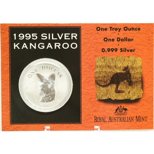 1995 One Dollar Silver Kangaroo Unc Coin Facing Kangaroo