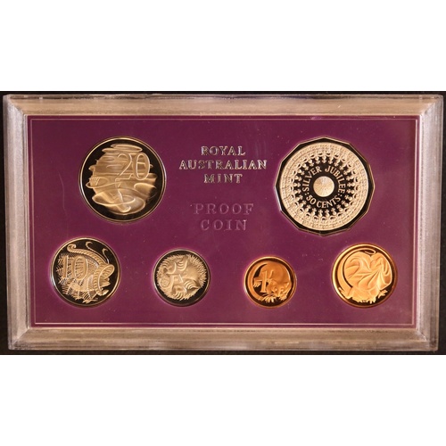 Australia 1977 Proof Coin Set Silver Jubilee With Original Foams and Certificate