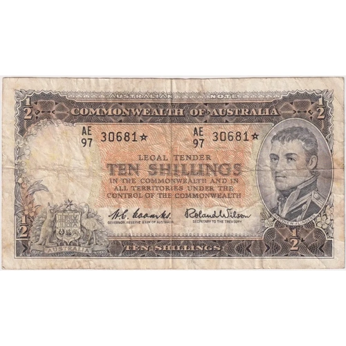 1961 Ten Shilling Coombs/Wilson R17s Fine