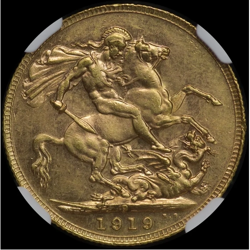 1919 Perth George V Large Head Sovereign Choice Unc (NGC MS64+)